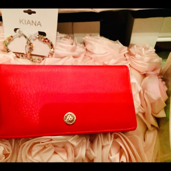 Beautiful bundle by Anne Klein. So pretty - Picture 1 of 7